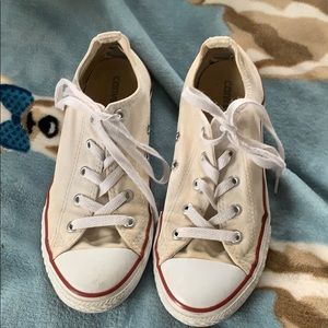 White low top converses